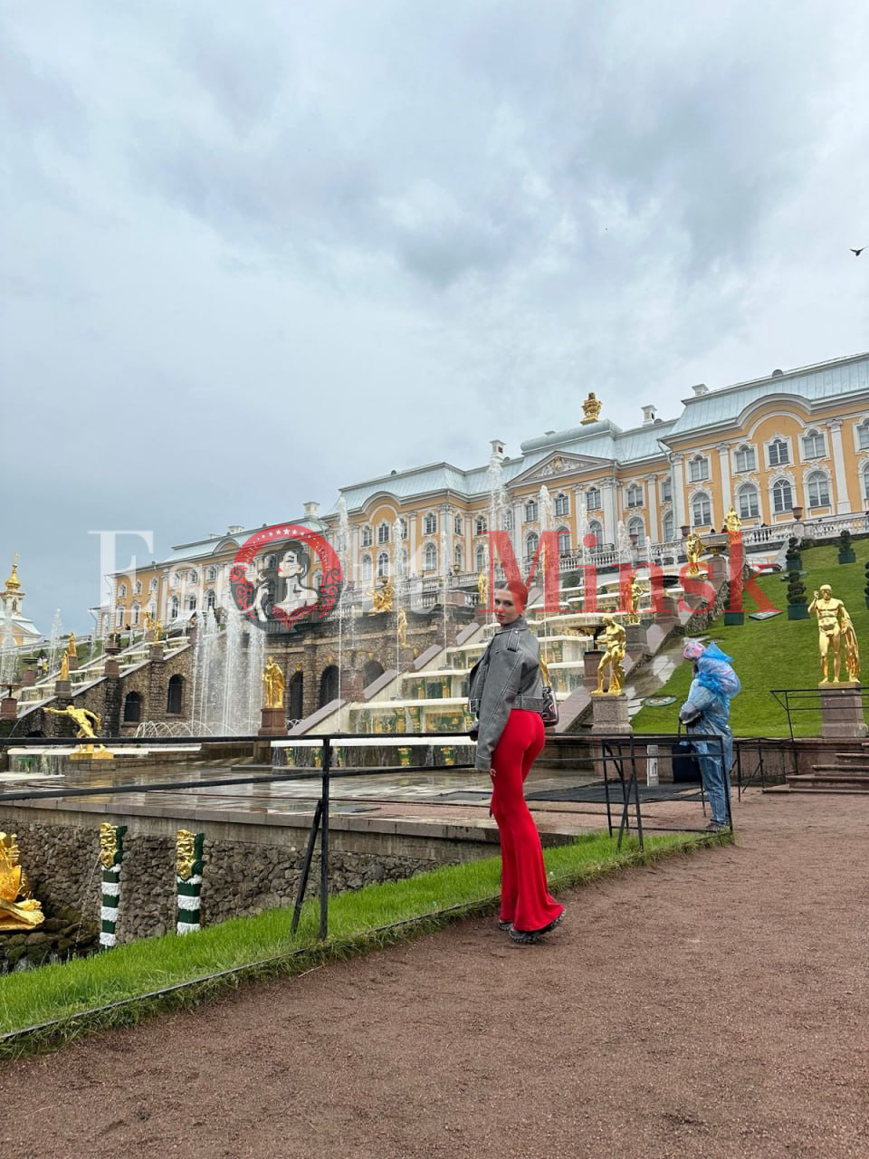 Модель Вивьен Элитная проститутка Минска — 23 года, грудь 2.5 размера, рост 167, вес 57